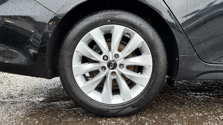 Kia Optima 1.7 CRDi ISG 2 5dr Diesel Estate